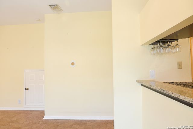 9 Chapel Hill Circle, San Antonio, TX 78240