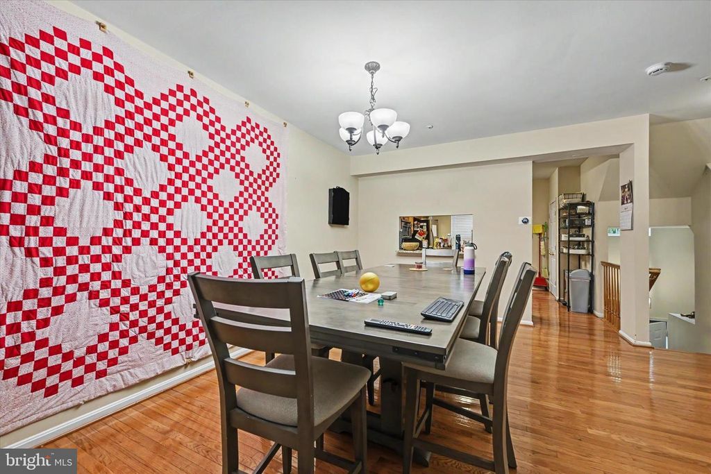 Image 11 of property listing at 3507 IVY BANK PL, Laurel, MD 20724