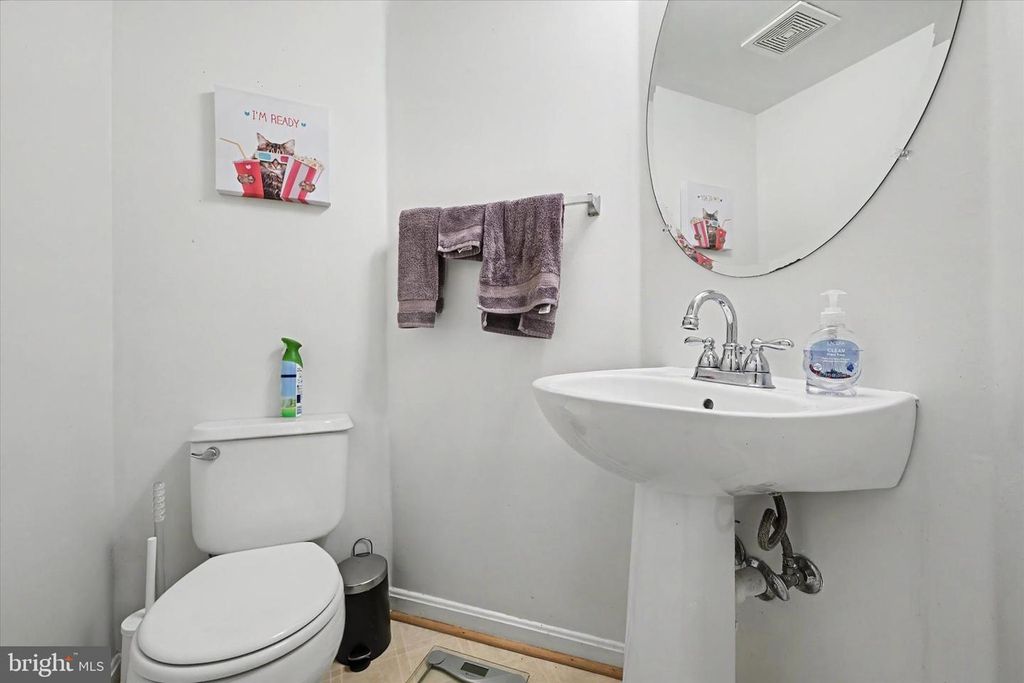 Image 15 of property listing at 3507 IVY BANK PL, Laurel, MD 20724