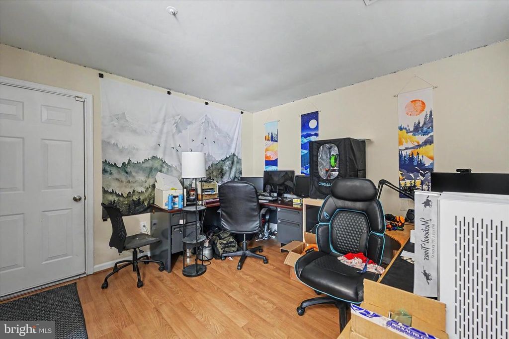 Image 4 of property listing at 3507 IVY BANK PL, Laurel, MD 20724