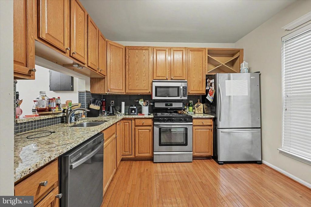 Image 6 of property listing at 3507 IVY BANK PL, Laurel, MD 20724