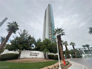 222 Karen Avenue 3005, Las Vegas, NV 89109