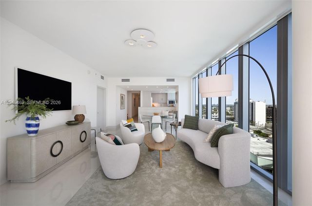 6799 Collins Ave 1402, Miami Beach, FL 33141