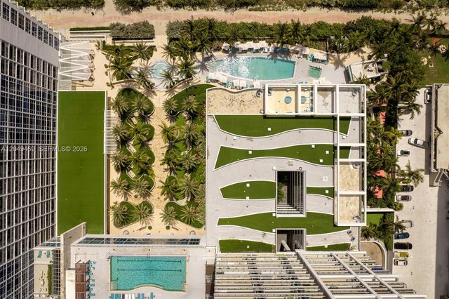 6799 Collins Ave 1402, Miami Beach, FL 33141