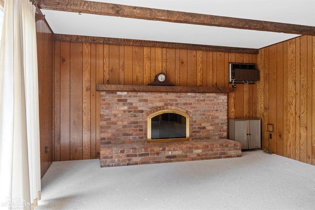 28444 Kirkside Lane, Farmington Hills, MI 48334