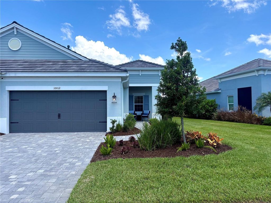 10012 LAKE WALES CIRCLE, Sarasota, FL 34241