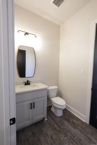 3084 Avilla Manor, Alexander, AR 72002