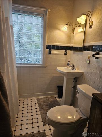 633 Ridgedale Road, Dayton, OH 45406