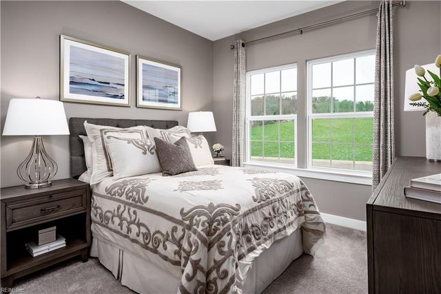431 Tributary LN, Carrollton, VA 23314