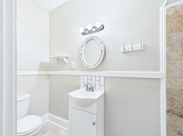 3750 Avon Road, Macon, GA 31204