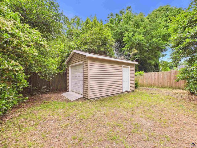 3750 Avon Road, Macon, GA 31204