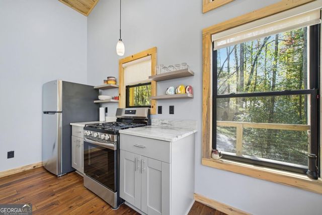 444 Weaver Road, Ellijay, GA 30536