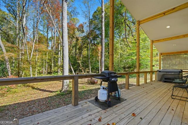444 Weaver Road, Ellijay, GA 30536