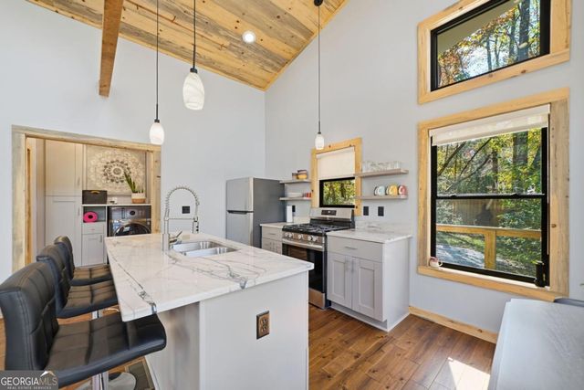 444 Weaver Road, Ellijay, GA 30536