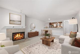 300 N 130th Street #2303, Seattle, WA 98133