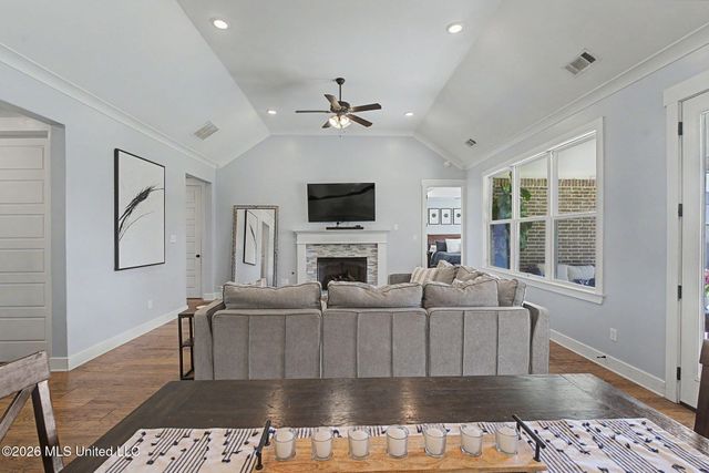 13910 Highlands Crest Loop, Olive Branch, MS 38654