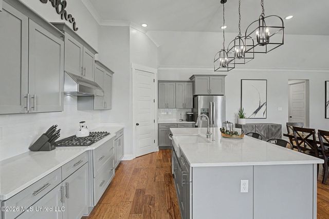 13910 Highlands Crest Loop, Olive Branch, MS 38654