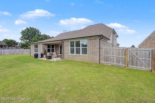 13910 Highlands Crest Loop, Olive Branch, MS 38654