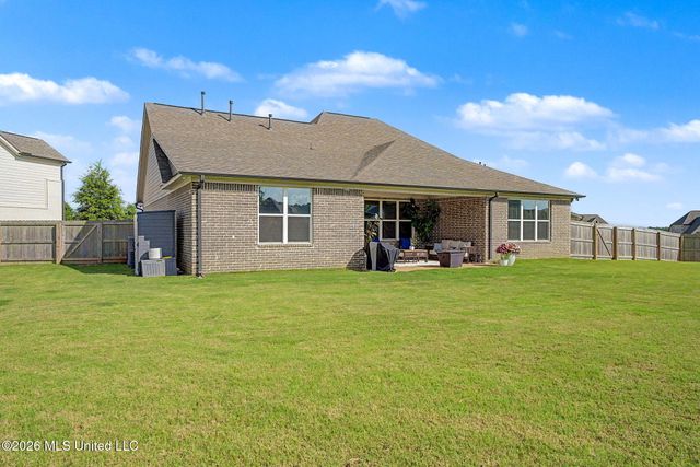 13910 Highlands Crest Loop, Olive Branch, MS 38654