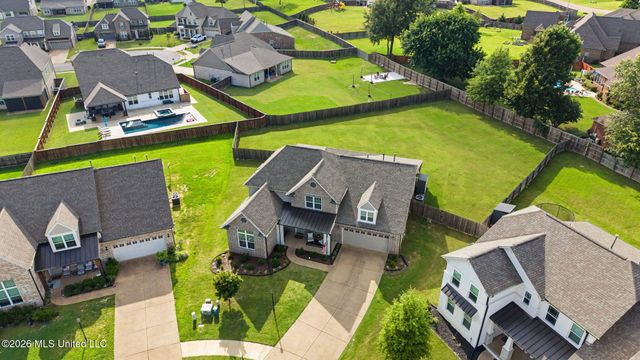 13910 Highlands Crest Loop, Olive Branch, MS 38654