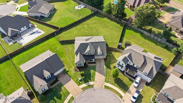 13910 Highlands Crest Loop, Olive Branch, MS 38654
