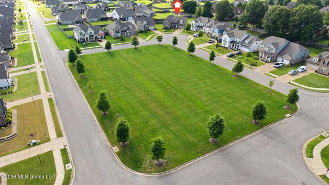 13910 Highlands Crest Loop, Olive Branch, MS 38654