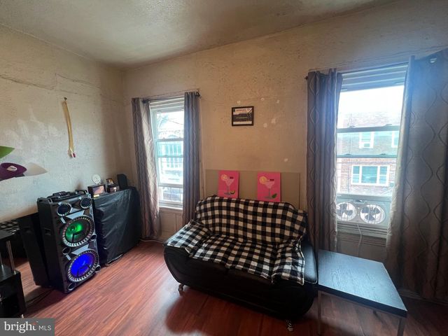 2109 TASKER ST, Philadelphia, PA 19145