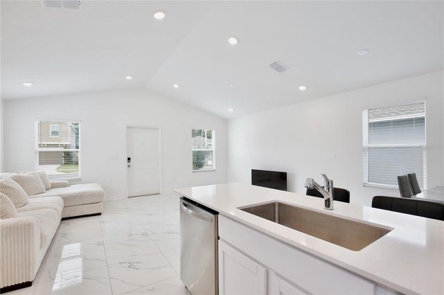 1709 TEAGAN LANE, Winter Haven, FL 33884