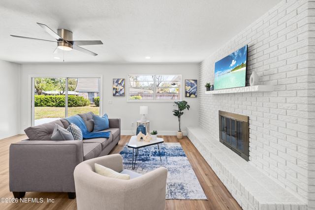 9015 SOUTHWARK Drive N, Jacksonville, FL 32257