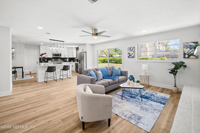 9015 SOUTHWARK Drive N, Jacksonville, FL 32257