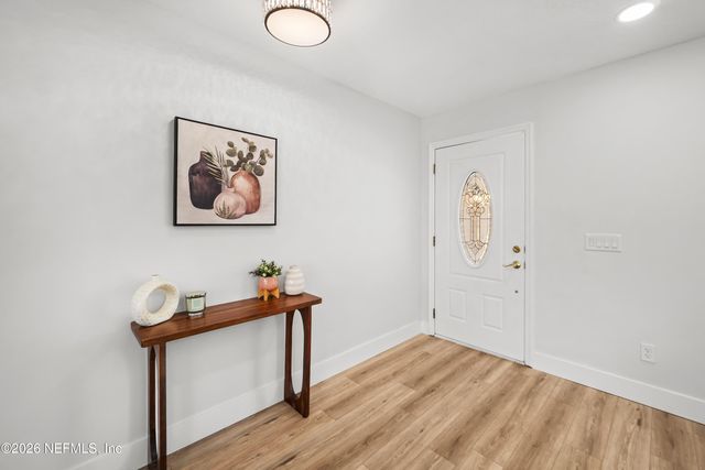 9015 SOUTHWARK Drive N, Jacksonville, FL 32257