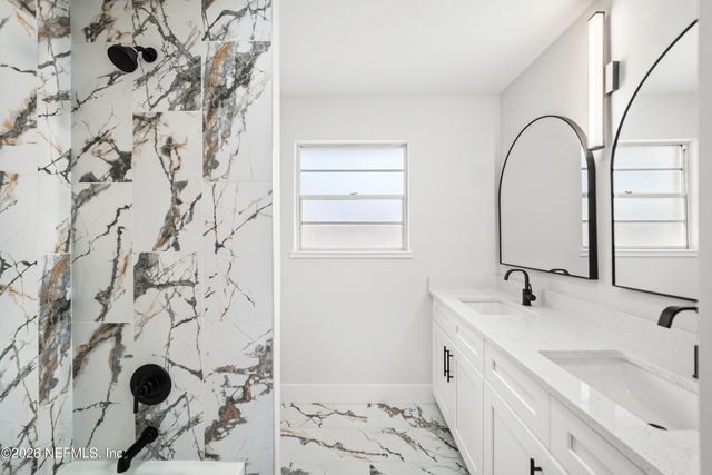 9015 SOUTHWARK Drive N, Jacksonville, FL 32257