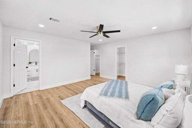 9015 SOUTHWARK Drive N, Jacksonville, FL 32257