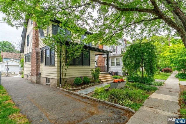 16 Coolidge Avenue, Bloomfield, NJ 07003