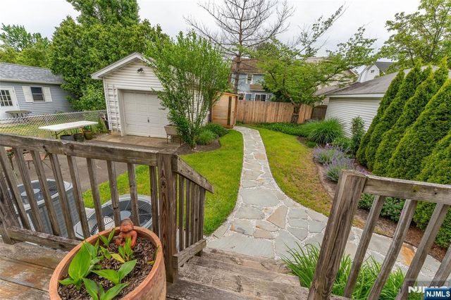 16 Coolidge Avenue, Bloomfield, NJ 07003