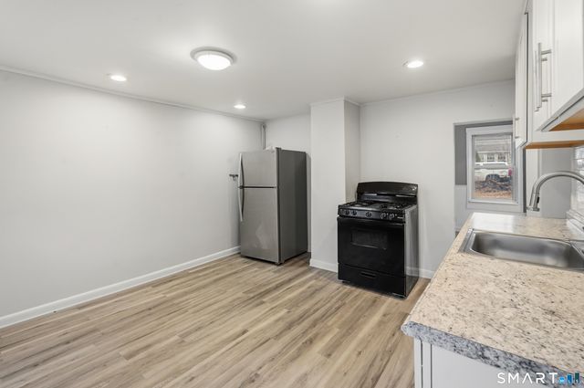 9-11 Battey Street, Putnam, CT 06260