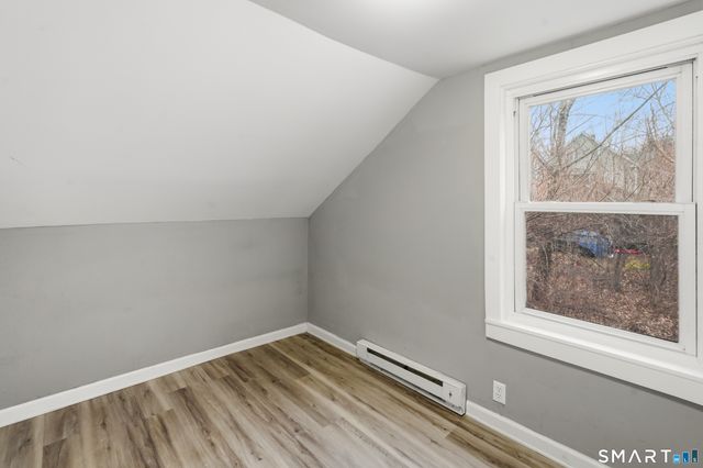 9-11 Battey Street, Putnam, CT 06260