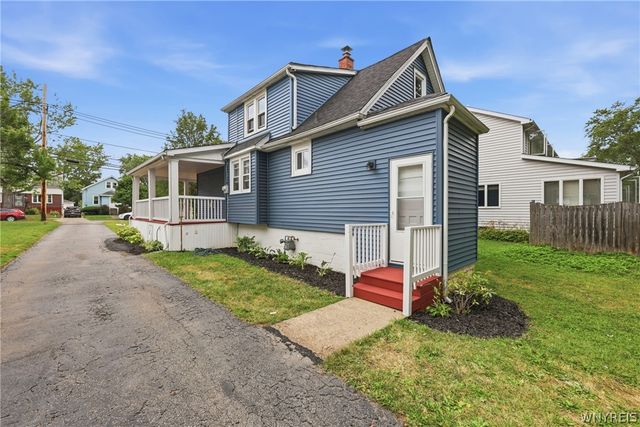 580 Longmeadow Road, Amherst, NY 14226