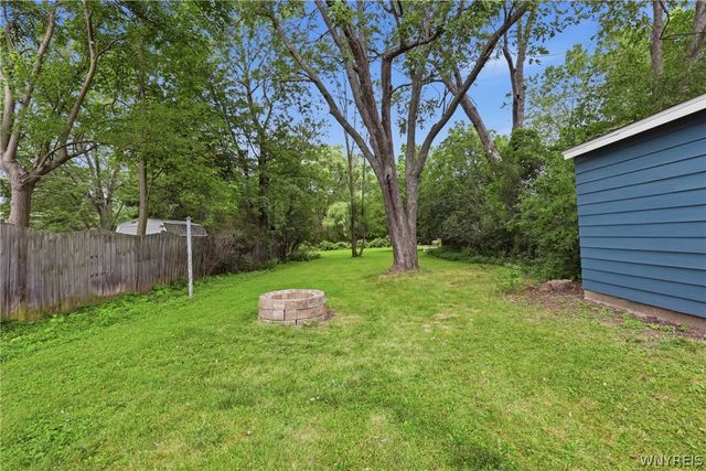 580 Longmeadow Road, Amherst, NY 14226