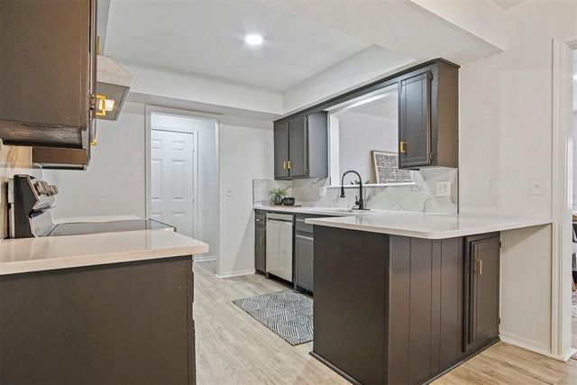 744 Mabel C Fry Boulevard, Yukon, OK 73099