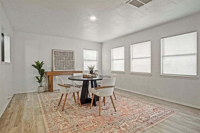 744 Mabel C Fry Boulevard, Yukon, OK 73099