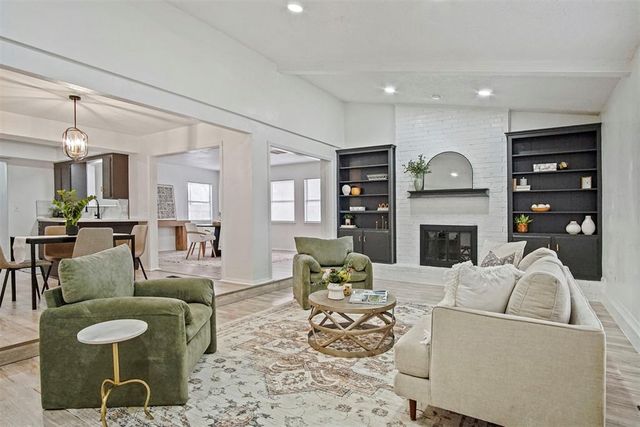 744 Mabel C Fry Boulevard, Yukon, OK 73099