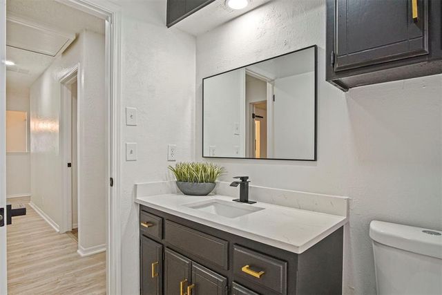 744 Mabel C Fry Boulevard, Yukon, OK 73099