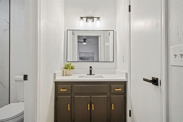 744 Mabel C Fry Boulevard, Yukon, OK 73099