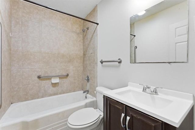 3206 Hodges Street, Lake Charles, LA 70601