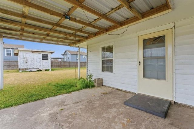 3206 Hodges Street, Lake Charles, LA 70601