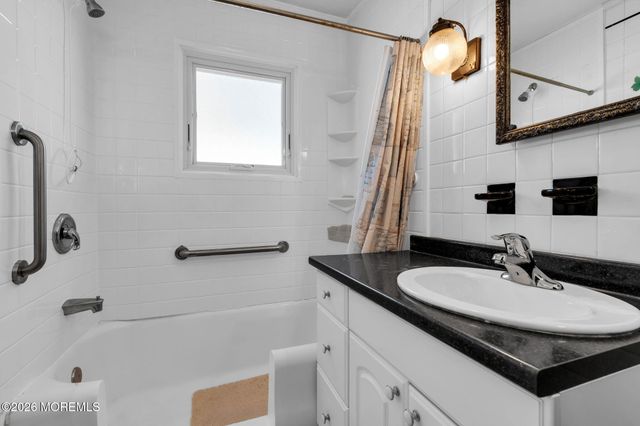 70 W Wall Street, Neptune City, NJ 07753