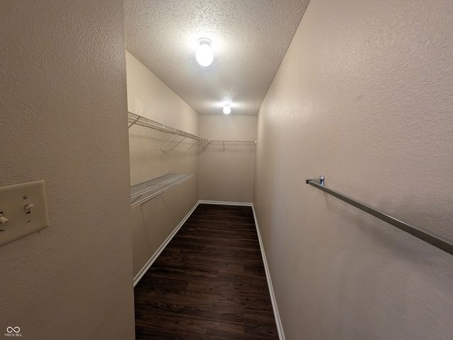 6768 W Philadelphia Drive, Mccordsville, IN 46055