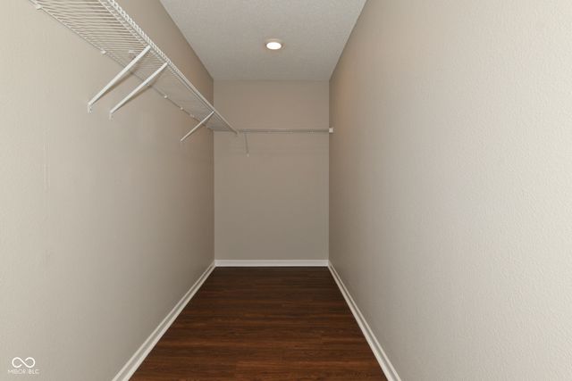 6768 W Philadelphia Drive, Mccordsville, IN 46055