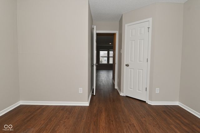 6768 W Philadelphia Drive, Mccordsville, IN 46055